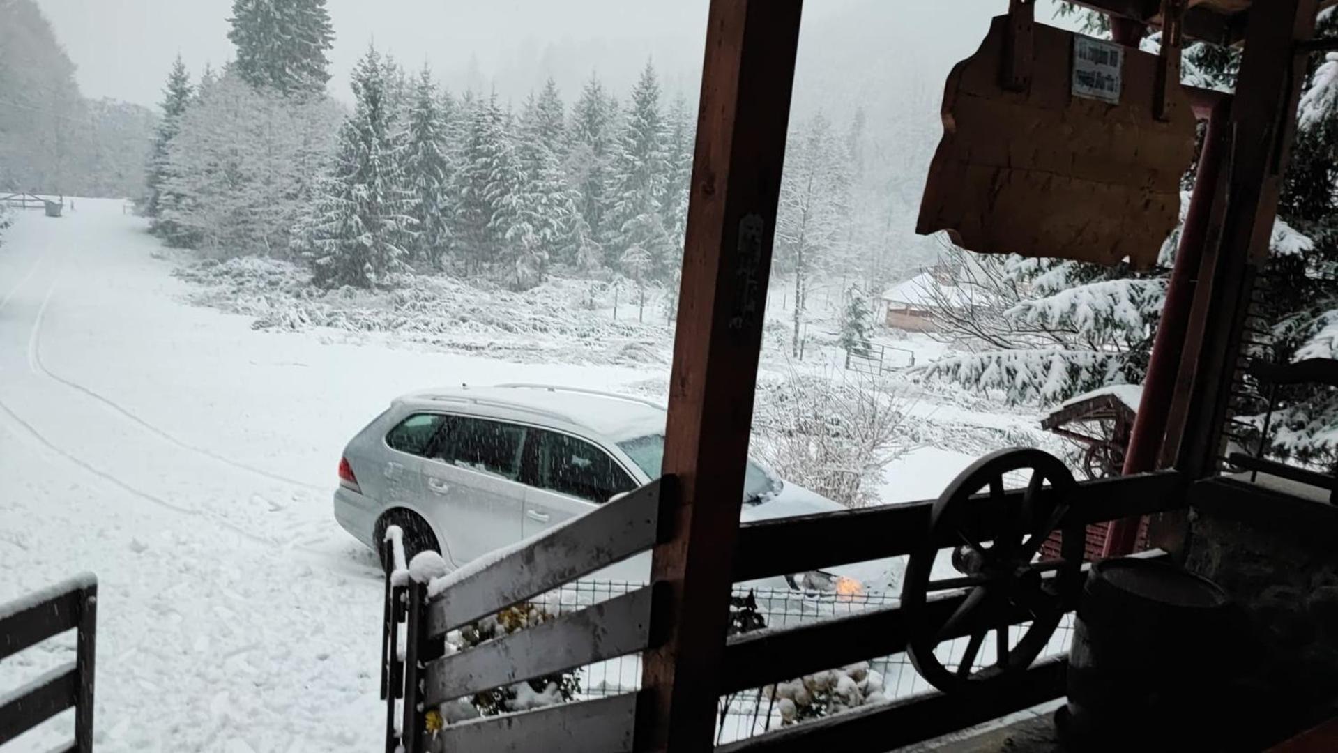 Cabana Rausor Câmpulung Bagian luar foto